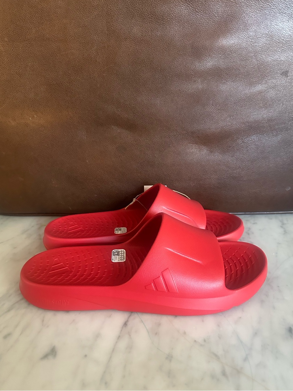 Adidas Lightshift Slide – Red – Men’s Size 12